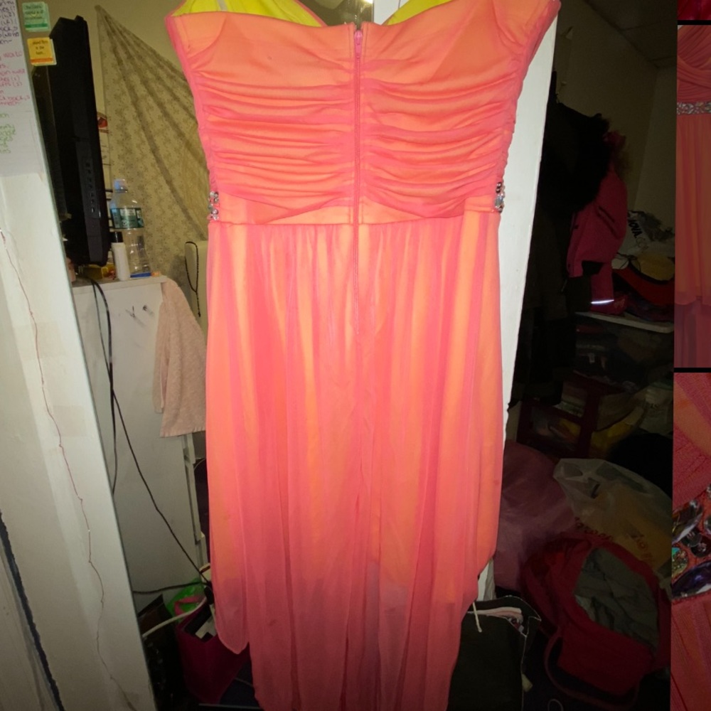 Prom dress - Picture 3 of 6